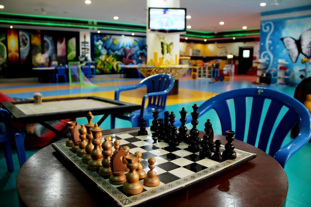 Leonia Holistic Destination Hotel Shamirpet Luaran gambar