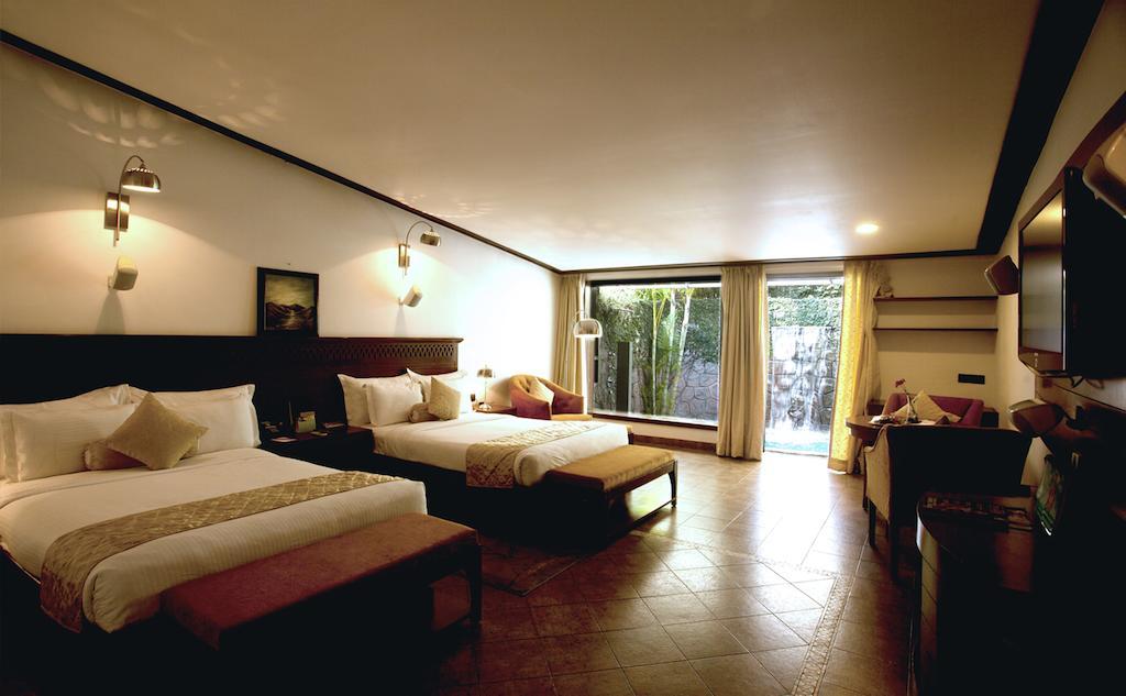 Leonia Holistic Destination Hotel Shamirpet Bilik gambar